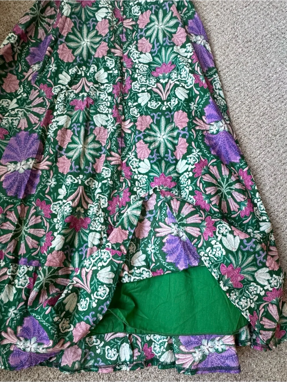 Jolie Green Floral Maxi Dress with Pink & Purple Accents (size L)